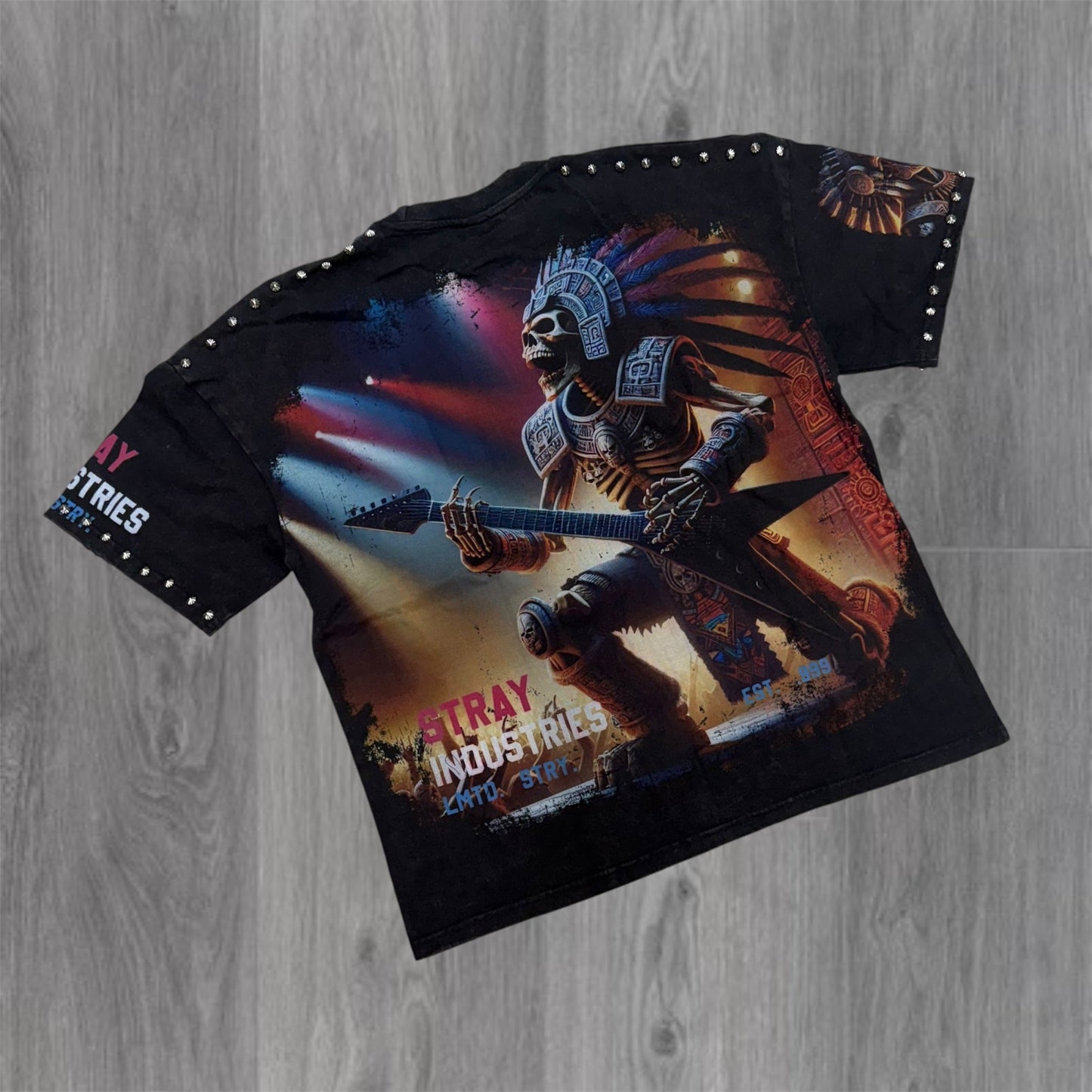 Stray - the Chief T-shirt - Black 1756