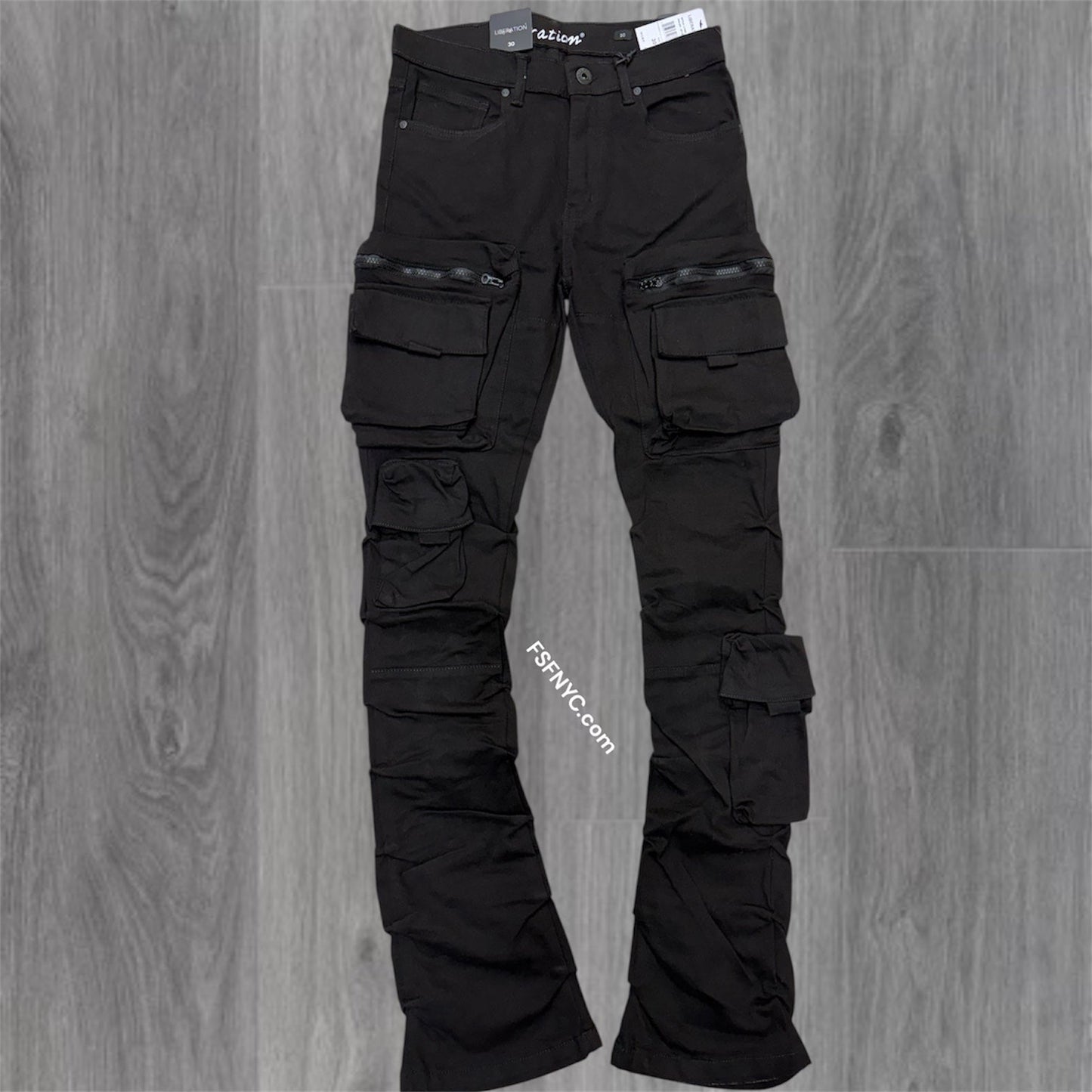 L - Stacked Cargo Pants - Jet Black- 7094
