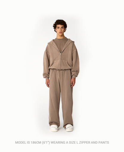 450 GSM 'Chocolate' Zipper
