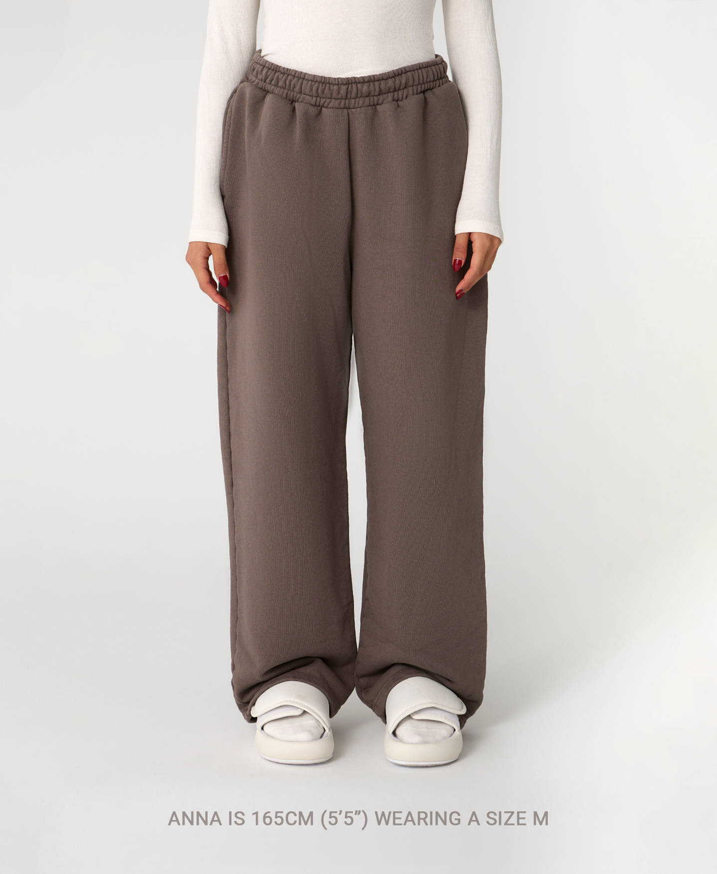 600 GSM 'Chocolate' Straight-leg Pants